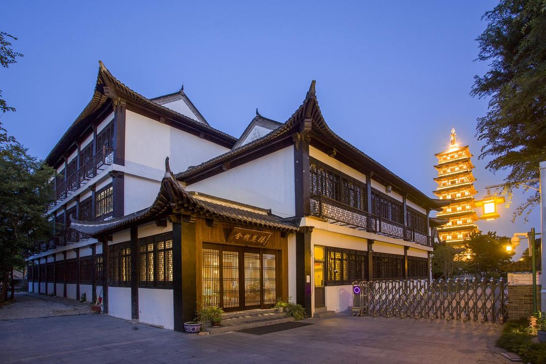 Yangzhou Slender West Lake Fuhui Jingshe Hotel