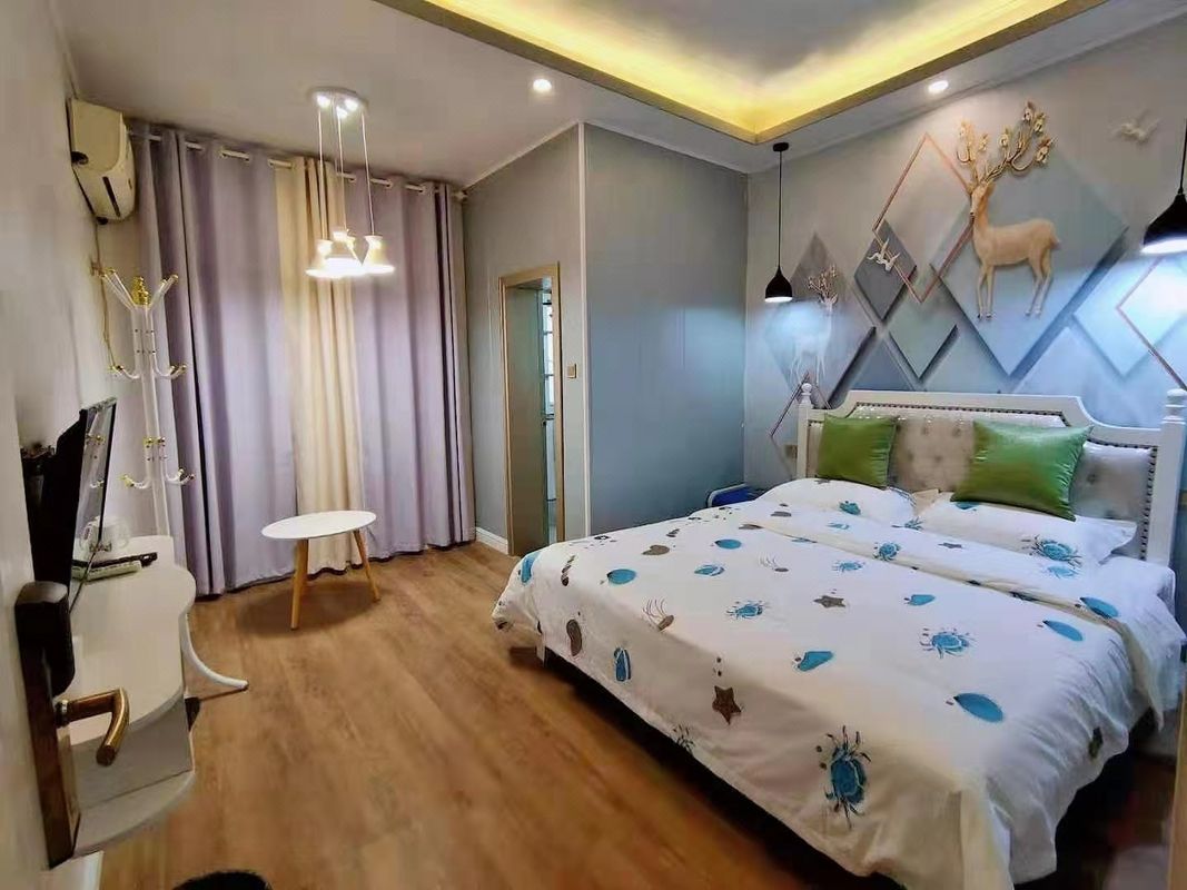 Hongda Theme Hotel (Changsha West Bus Station)