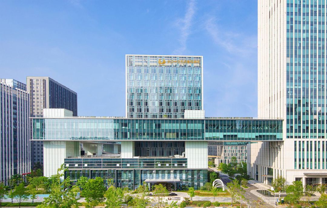 武漢中交五洲皇冠酒店