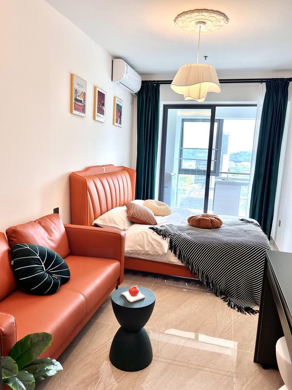 Lailishu Apartment (Guangzhou South Railway Station)