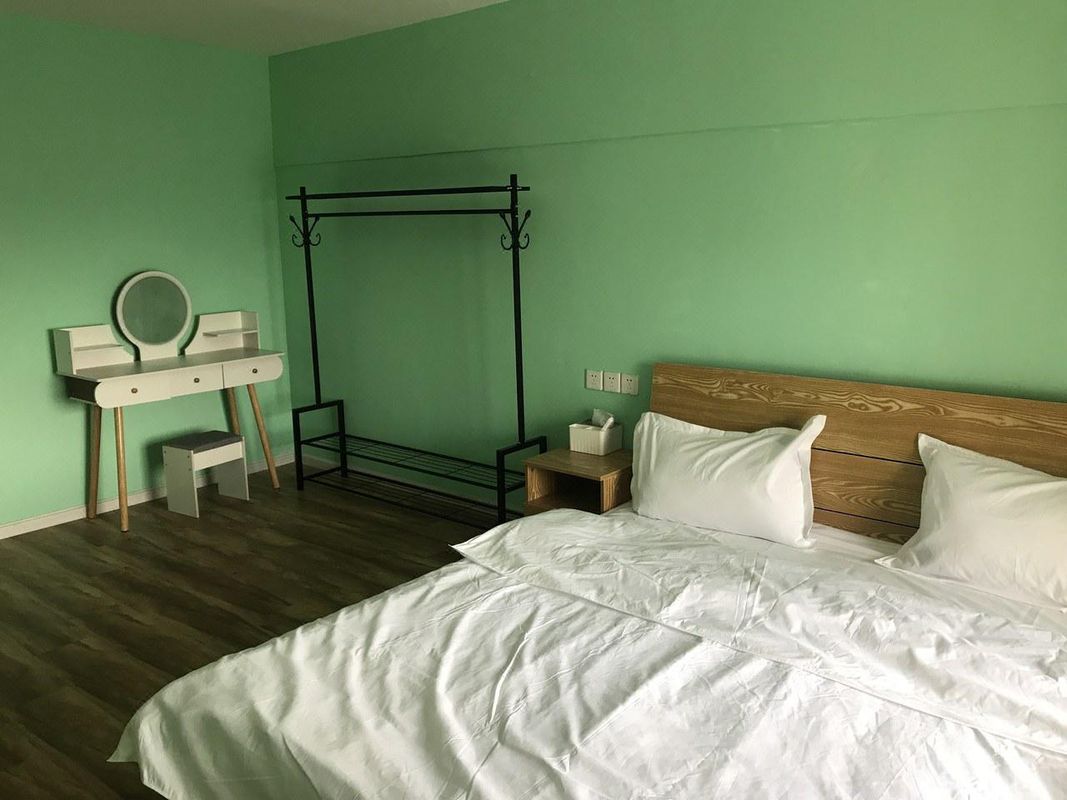 莉雅民宿(同华大道分店)