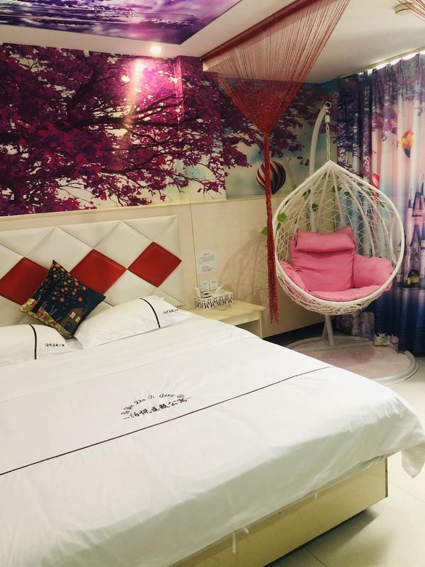 泊悅主題公寓(竹料地鐵站店)