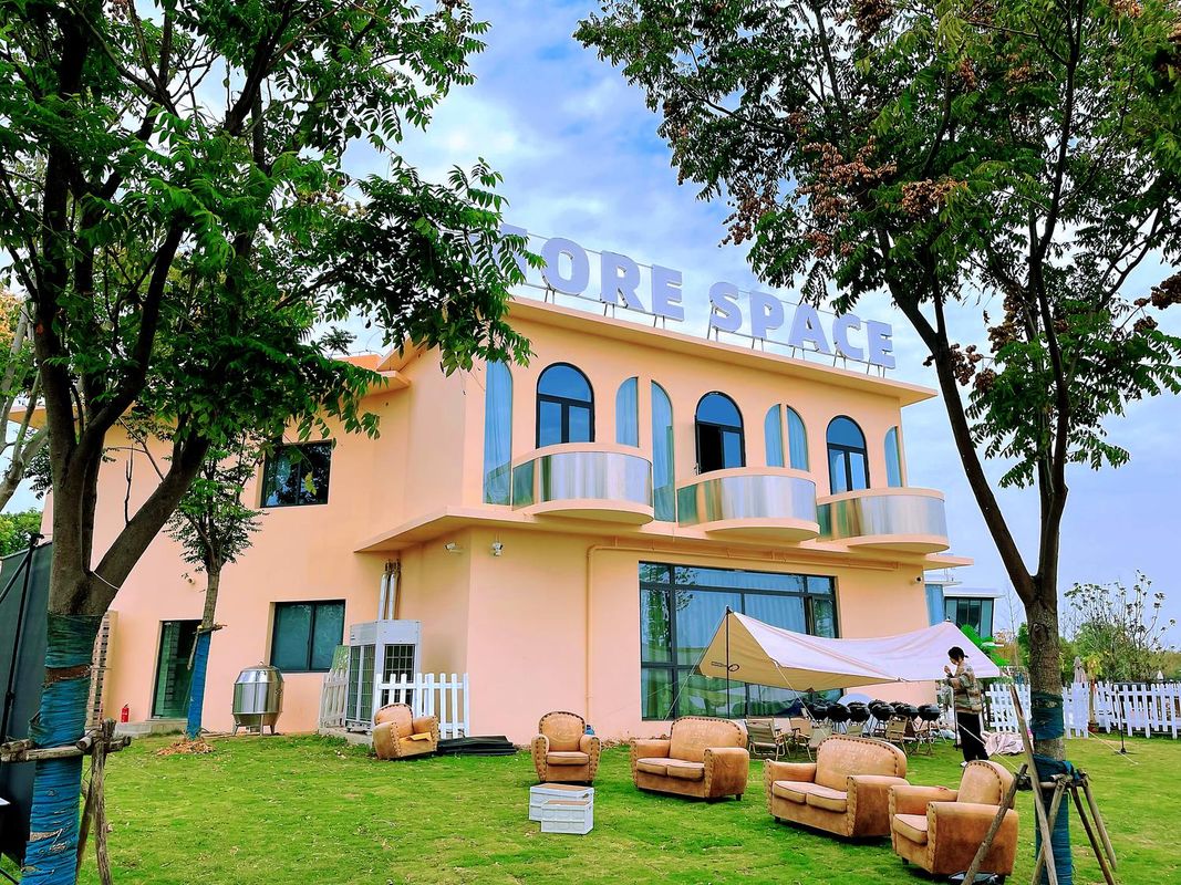 莫爾空間·春深·度假民宿