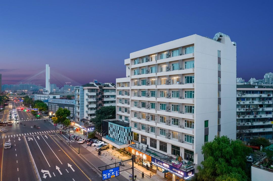 HanTing Hotel (Hangzhou West Lake Cultural Plaza Chaohui Road)