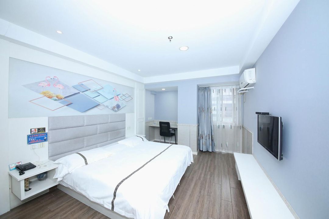 Shaoxing Fengling Fashion Hotel