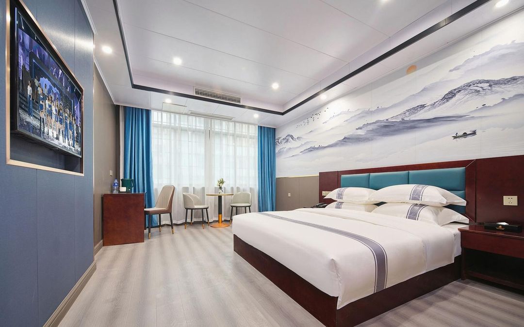 Changsha Junyi Select Hotel (Gushan Sports Park Yinxing Road Branch)