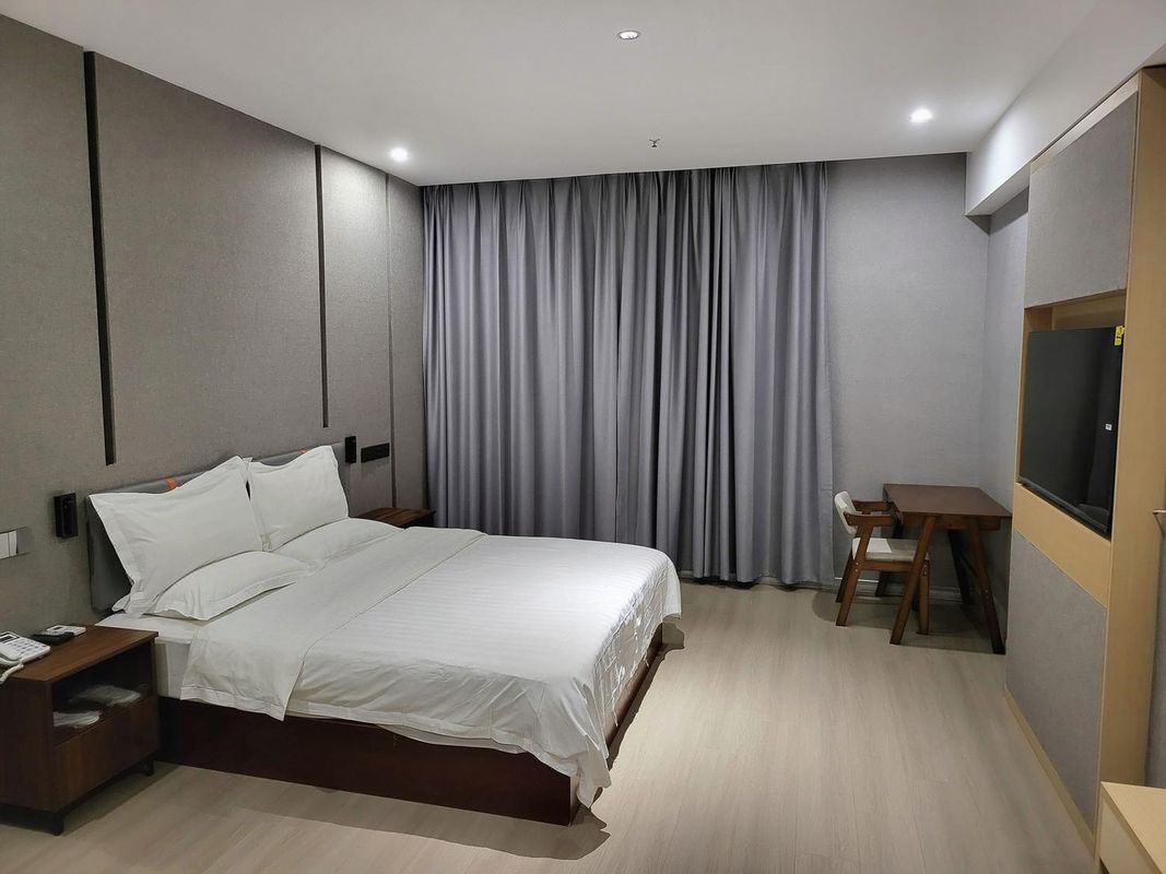 Junyi Hotel Chain (Lianyungang Julong South Road Ocean University Branch)