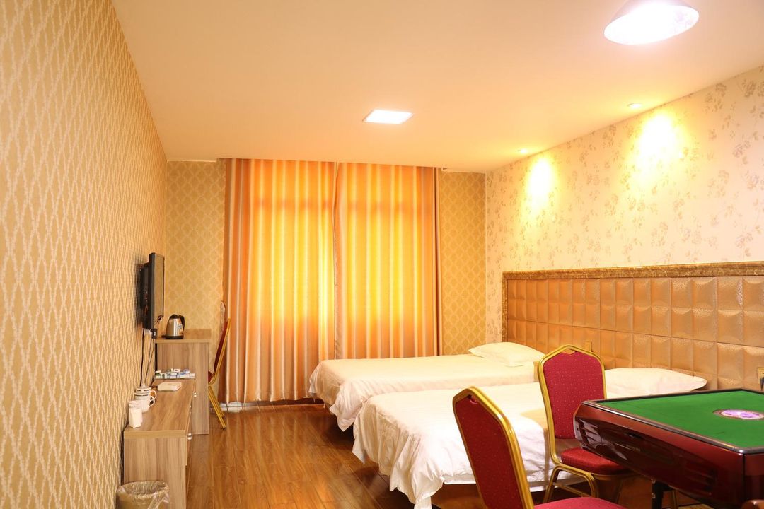 Huangmei Hotel Zhangzhou