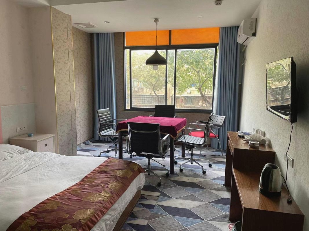 Qinxiang View Apartment (Wuhan Zhifang Street Metro Station)