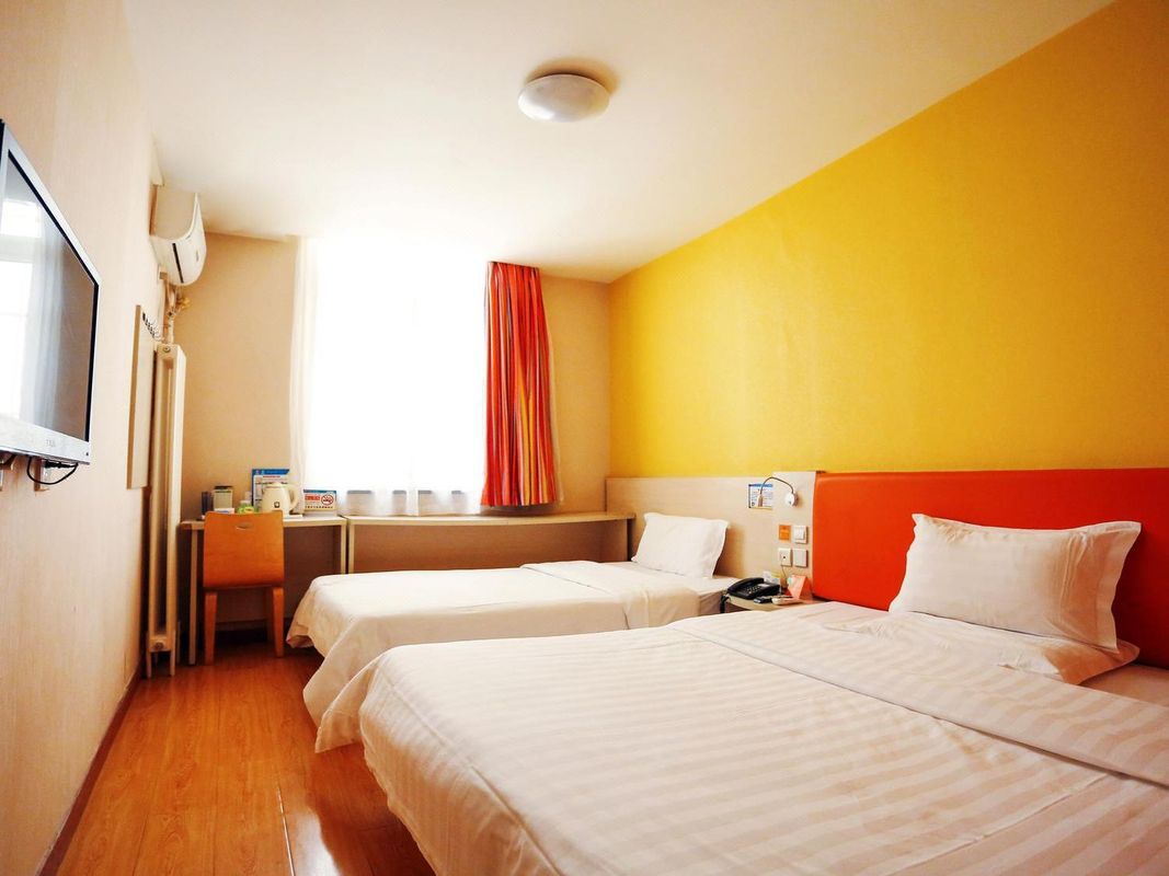 7 Days Hotel (Beijing Changying Subway Station Chaoyang Hospital Changying Branch)