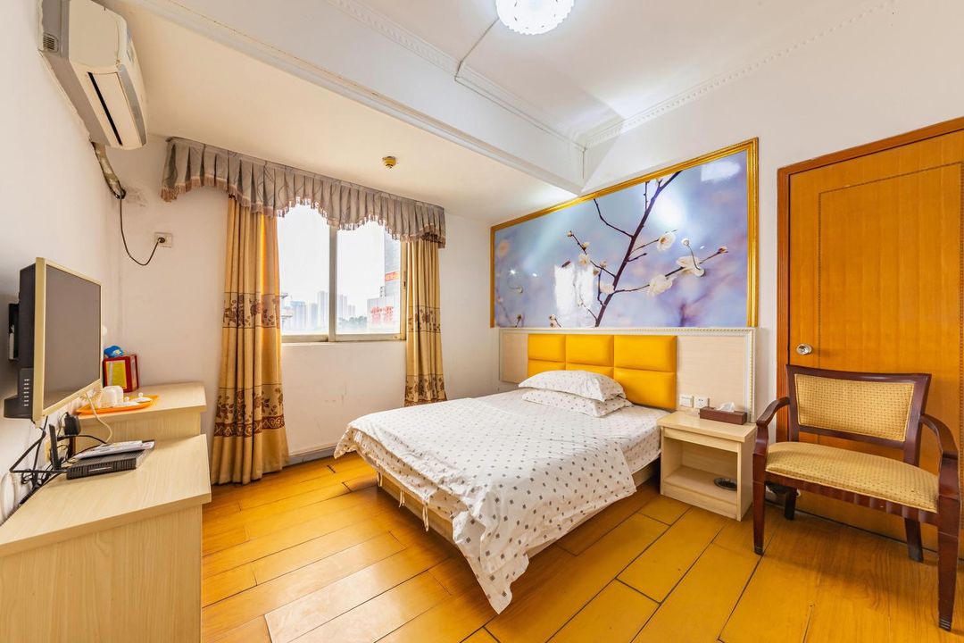 Foshan Leyi Hotel (Lecong Xintiandi Branch)