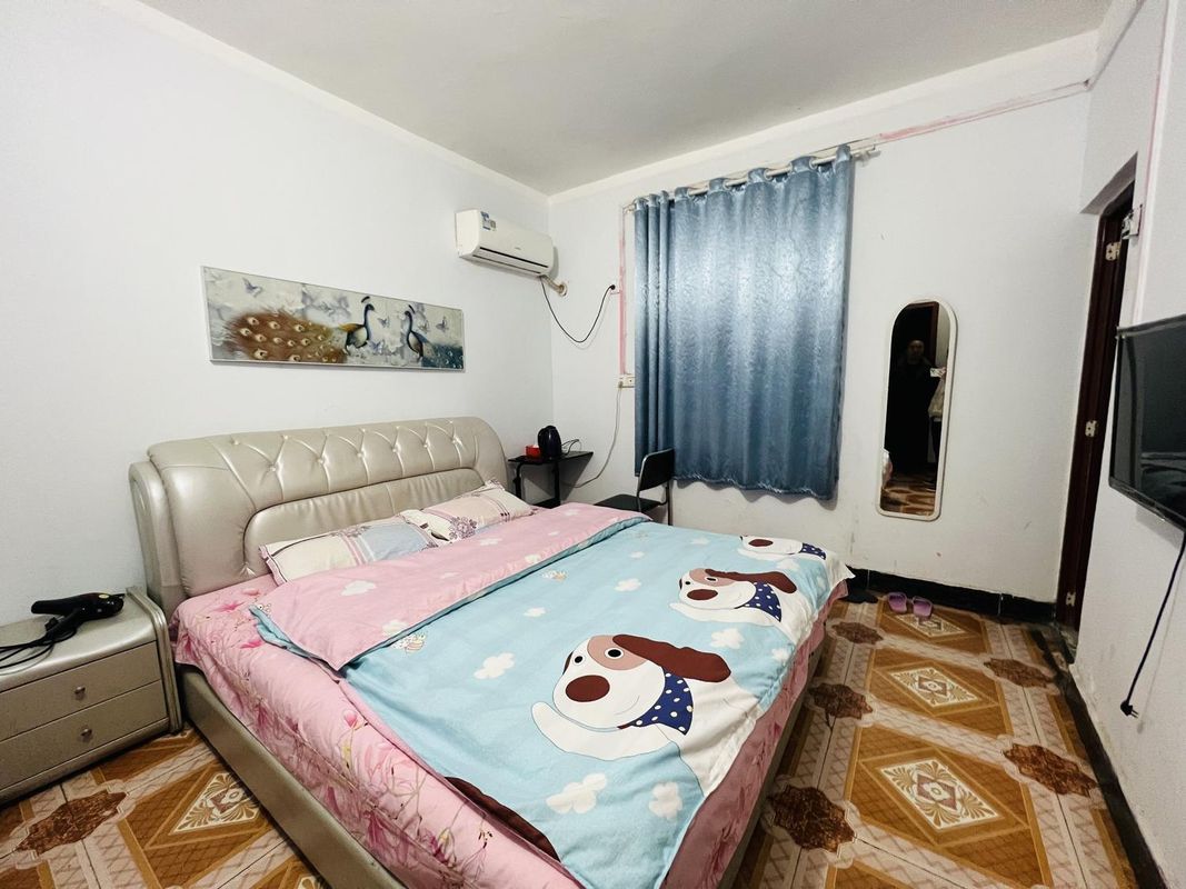 Xiaoshidai Hotel (Wuhan Bioengineering College)