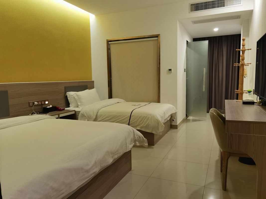 Zhaoqing Guangkai Business Hotel