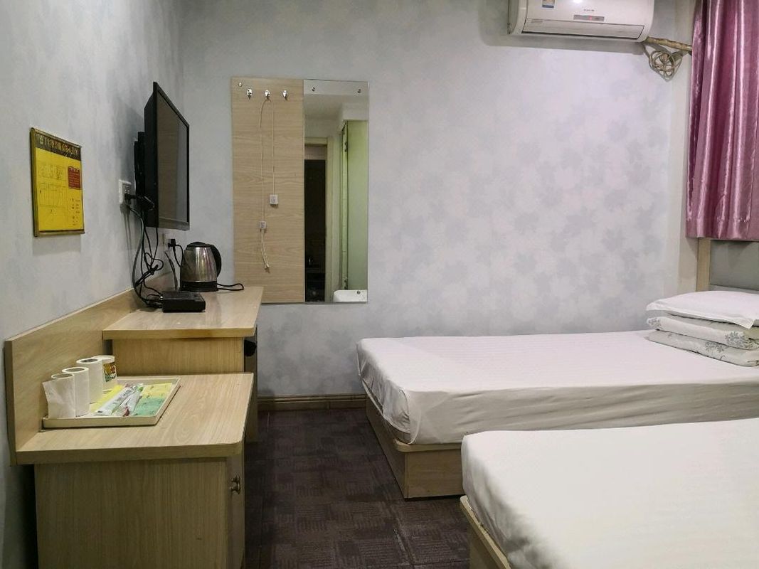 Wuhan Jiafeng Hotel (Hankou Railway Station)