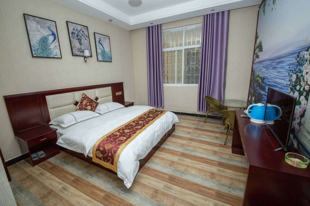 Bikun Hotel (Airport)