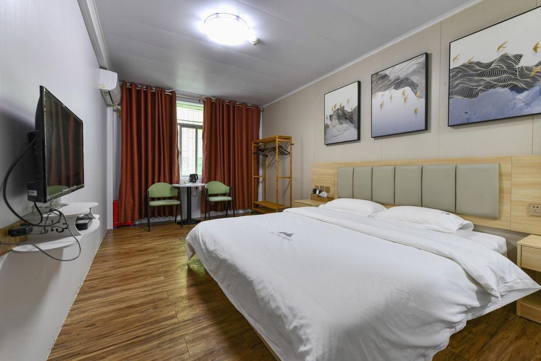 Huizhou Huadu Business Apartment