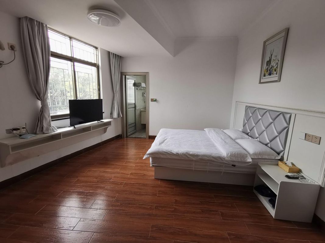 Qingyuan Shidai Business Hotel