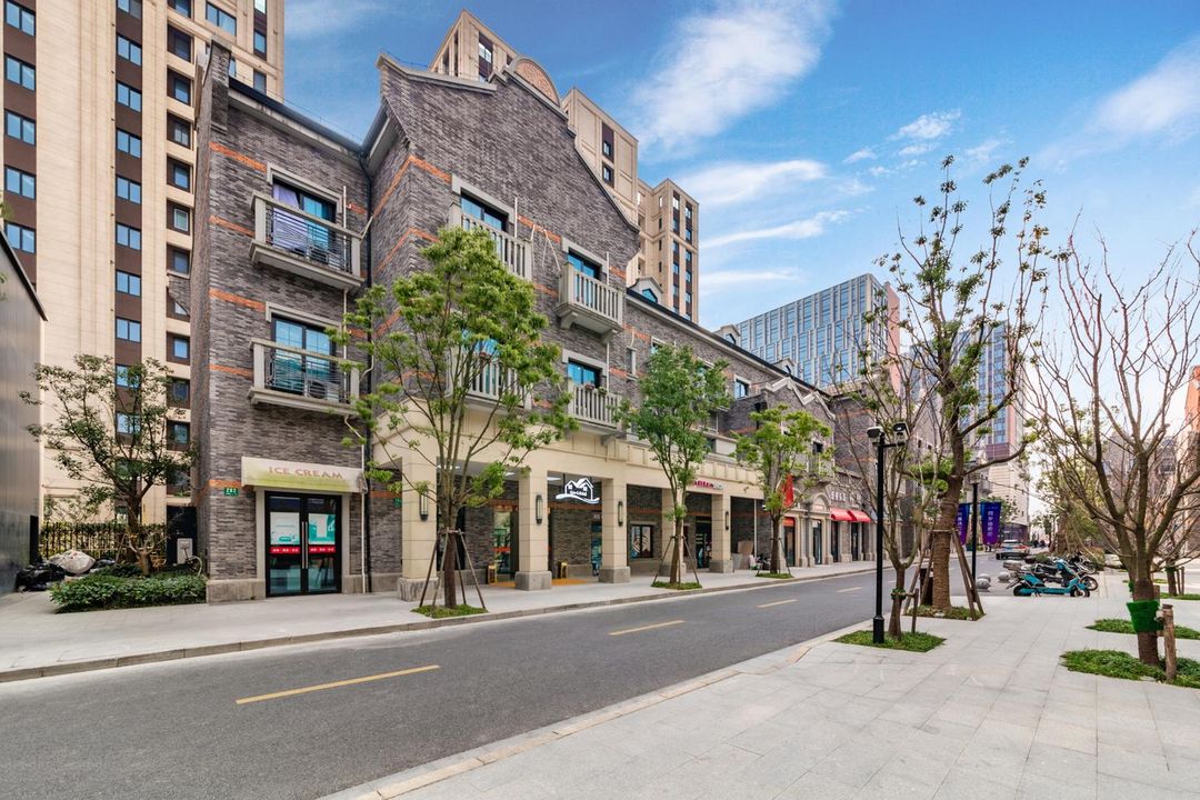 Yunbo Light Luxury Hotel (Shanghai International Tourism Resort)