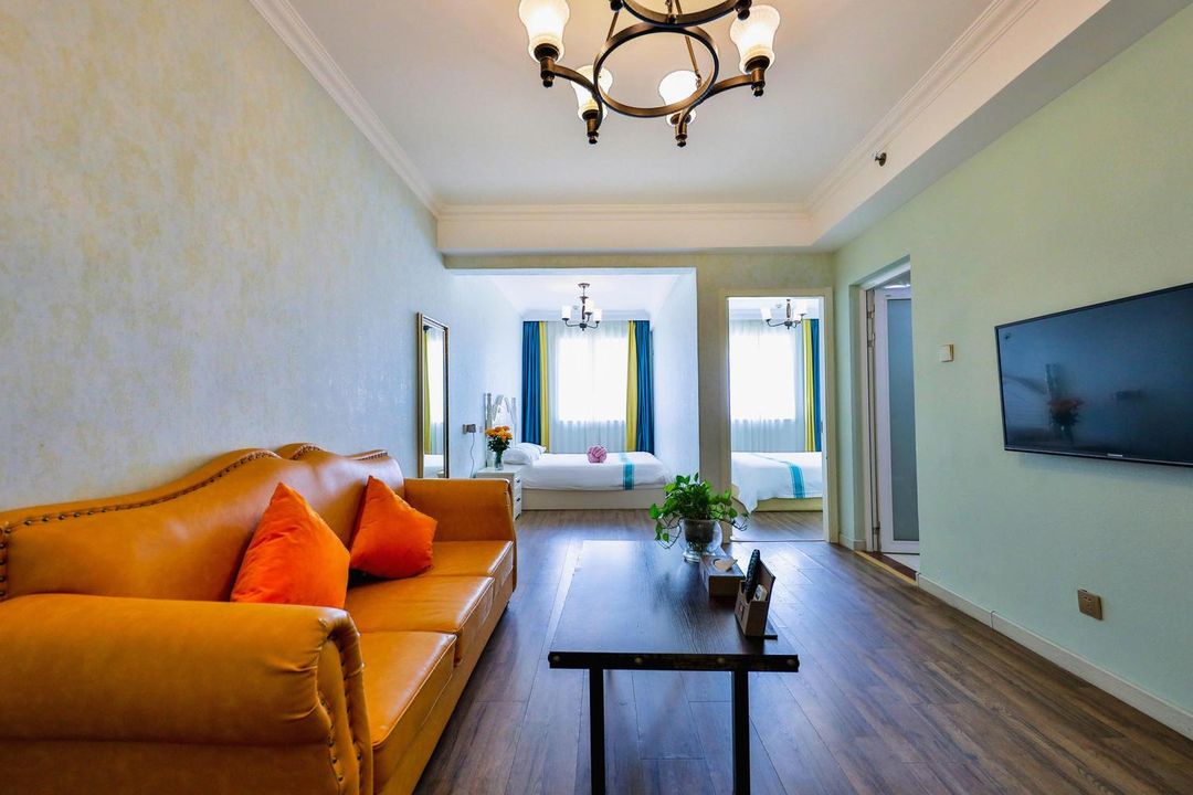 棠楓藝術酒店(瀋陽盛京醫院滑翔院區店)