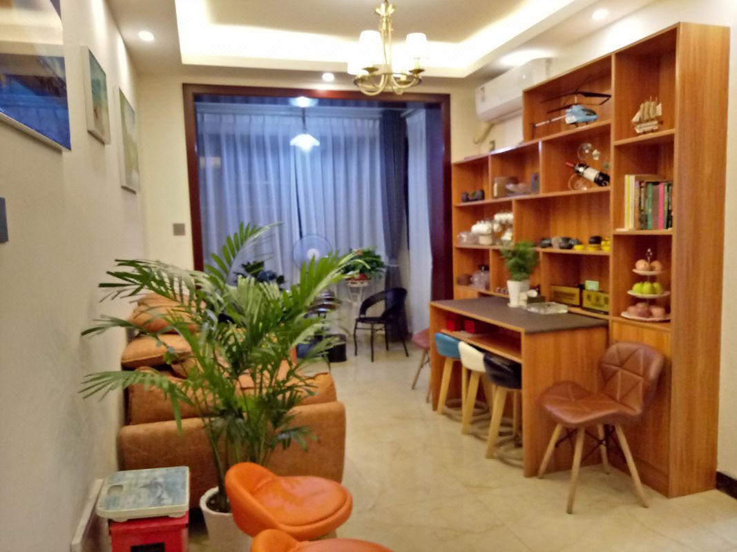 Changsha Xingxin Theme Inn (South High-speed Railway Station)