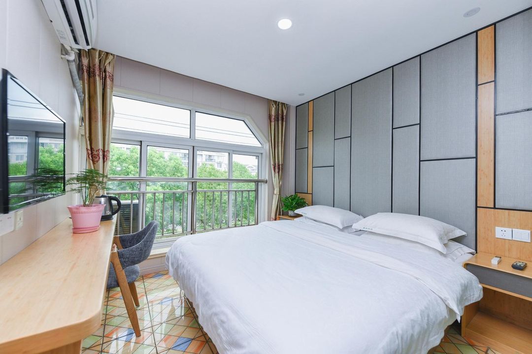 Shanghai Chenyue Motel