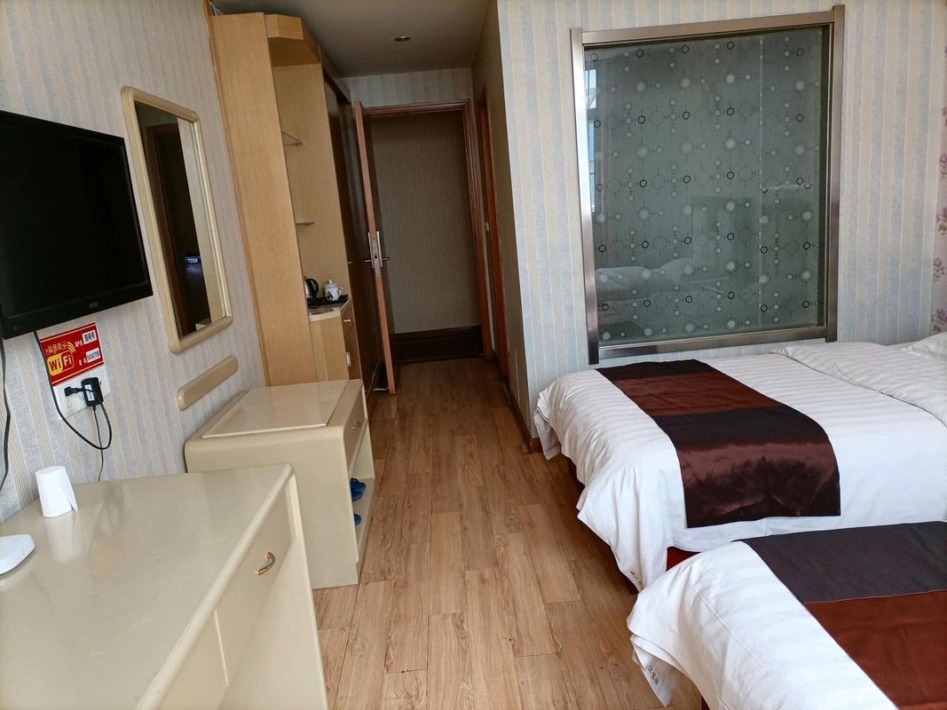 Jiangyin Jinjiang Hotel