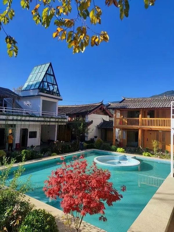 與君觀山·靜謐花園觀雪山美宿(白沙古鎮店)