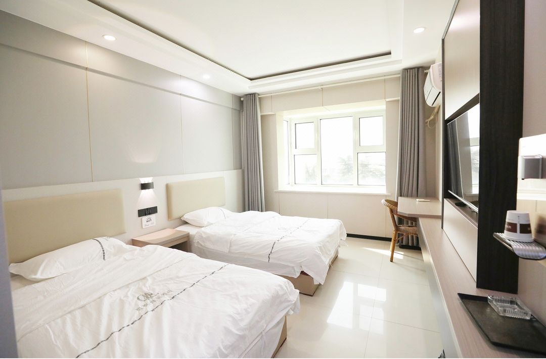 Chulv Shangxuan Hotel (Rizhao Lushan District Lushan West Road Branch)