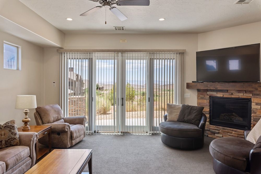 紅色遮陽篷的租賃視野