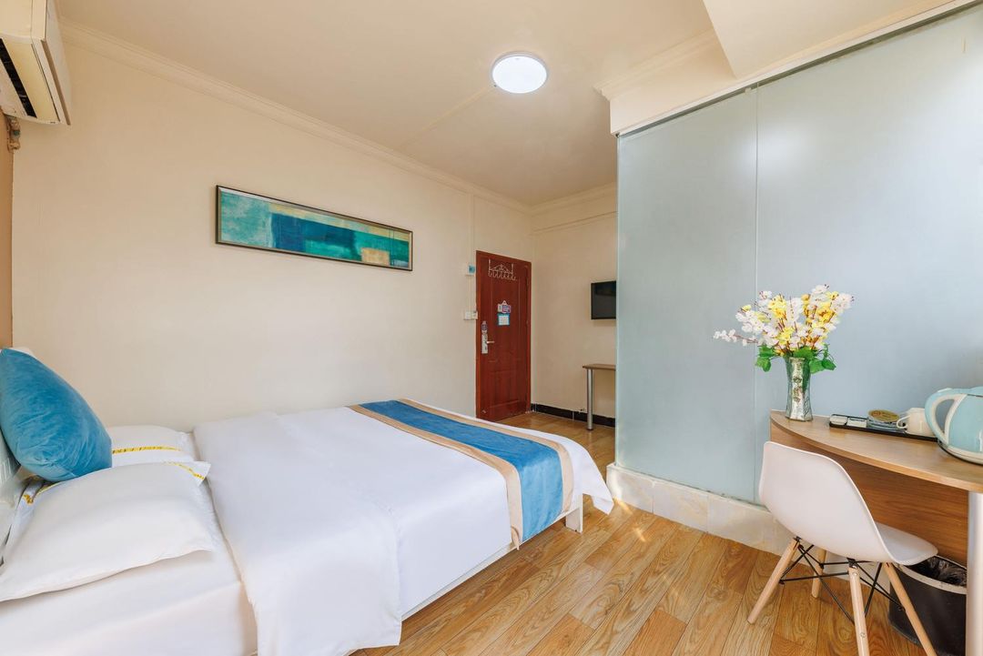 Xinyuan Xiaozhu (Guangzhou South Railway Station)