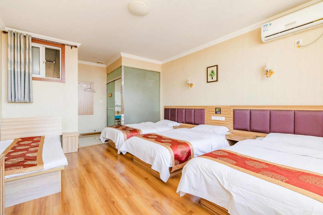 Qingdao Hongfusheng Hotel