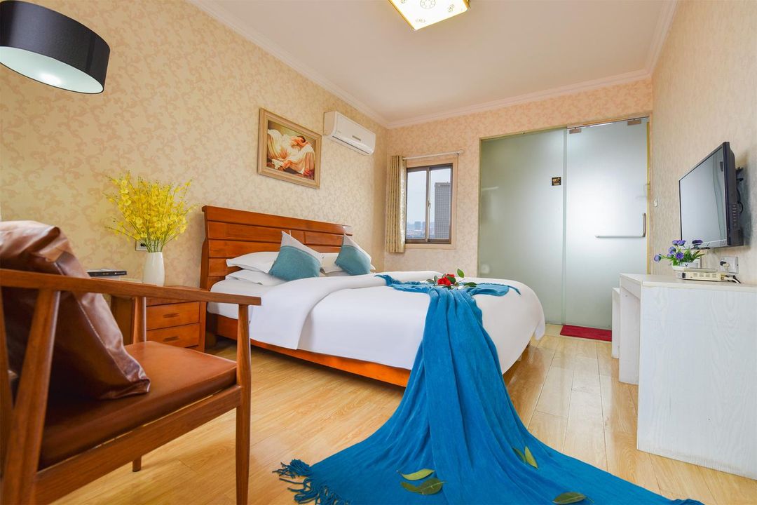 Wuhan Aerospace Holiday Hotel (Tianhe International Airport)