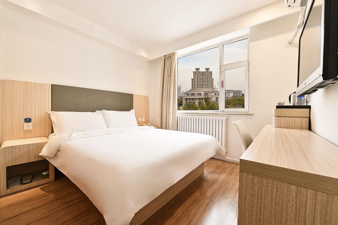 Nanshu Qingju Hotel (Tianjin Tianta Subway Station Nankai University)