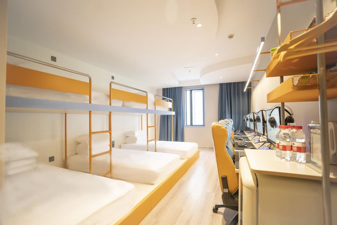 WanYoo Esports Hotel (Shanghai Xinqiao Yafanyalecheng)
