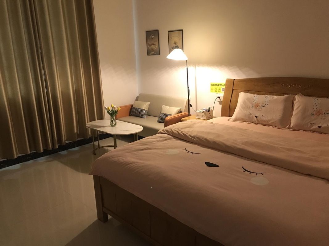 Zhaoqingzhenming apartment