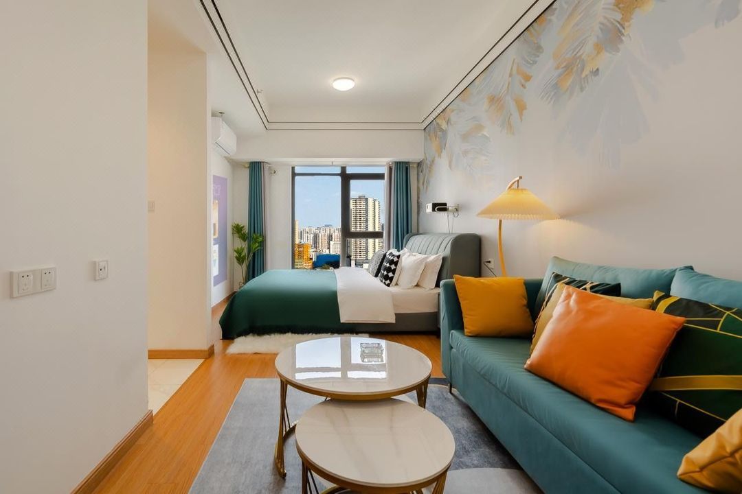 Longdu Tianyue Apartment (Chengdu Panda Base Longtansi Subway Station)