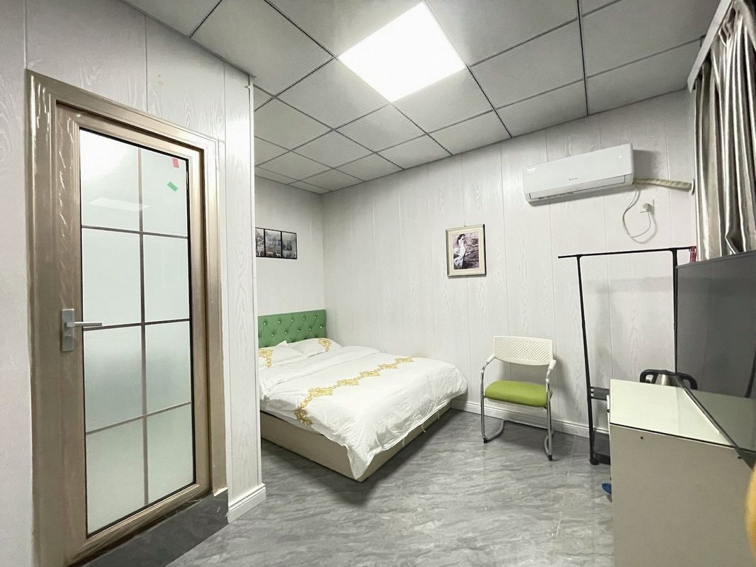 Juzi Meisu (Wuhan Media College)