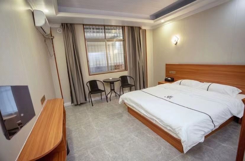 Qingyaju Business Apartment