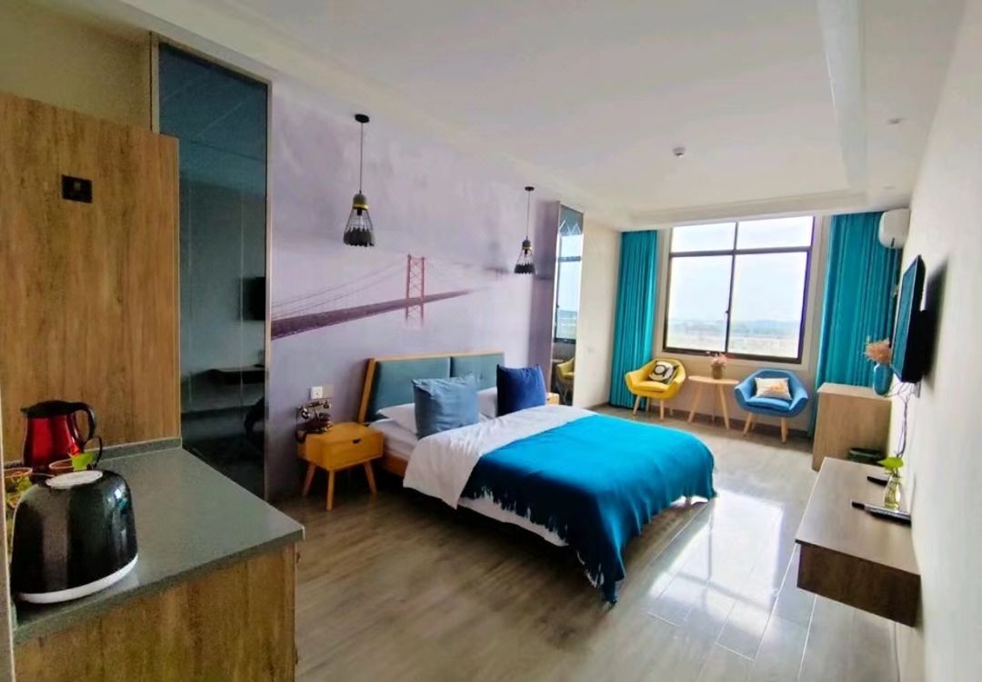 Chuxin Shiguang Hotel