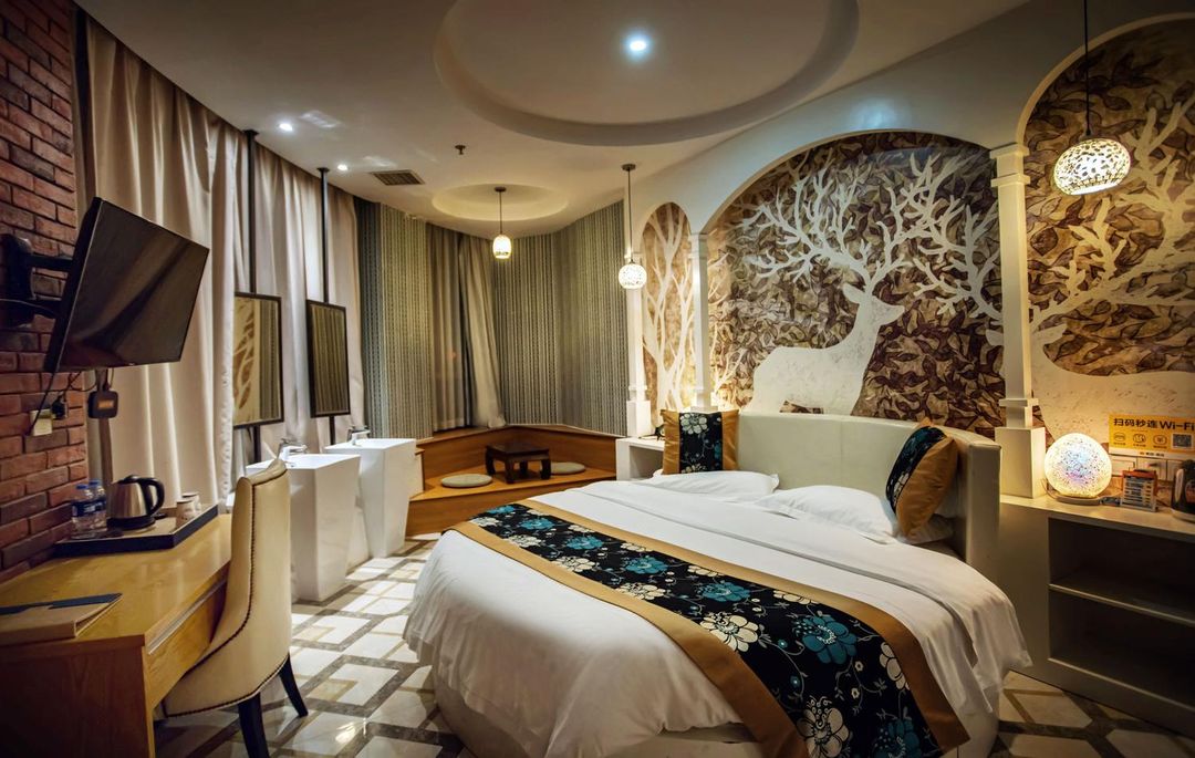 萬宸電競影院酒店(武商MALL同濟附屬協和醫院店)