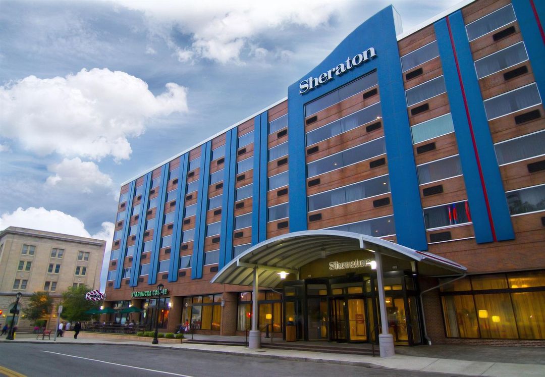 尼亞加拉瀑布喜來登酒店