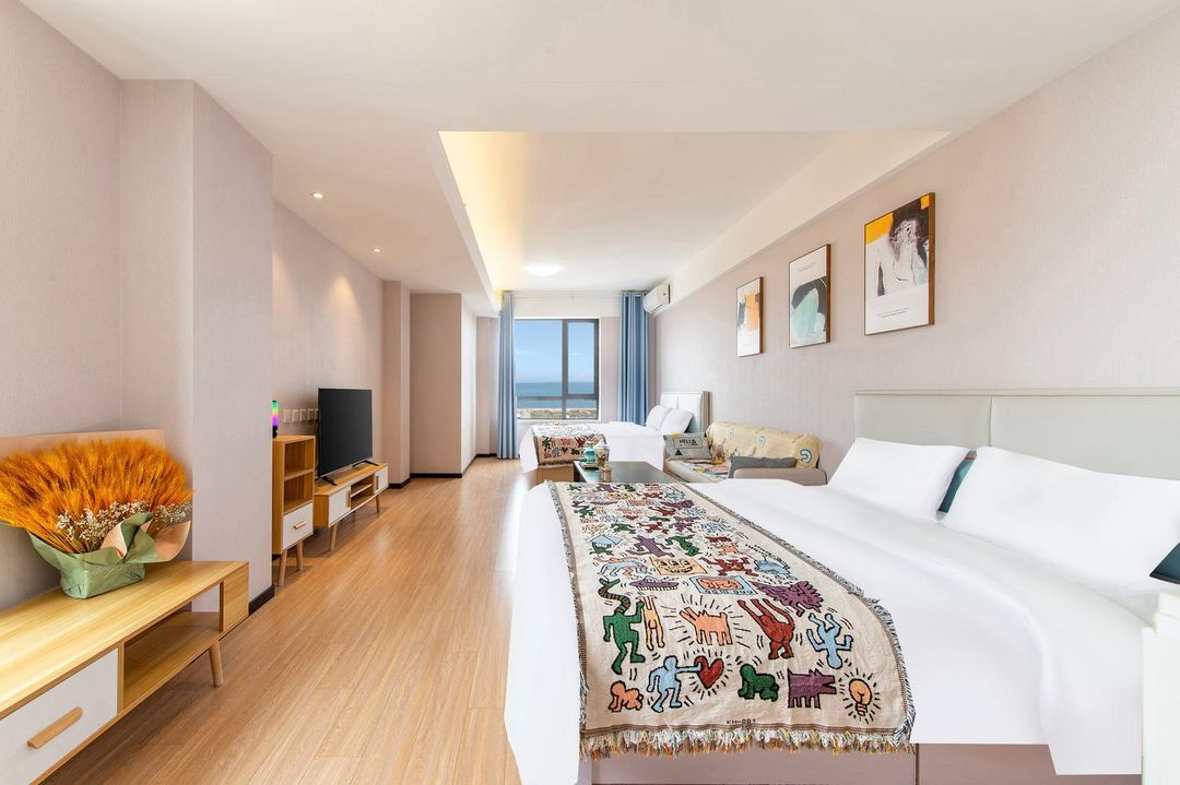 雲朵海景公寓式酒店(大連東港威尼斯水城店)