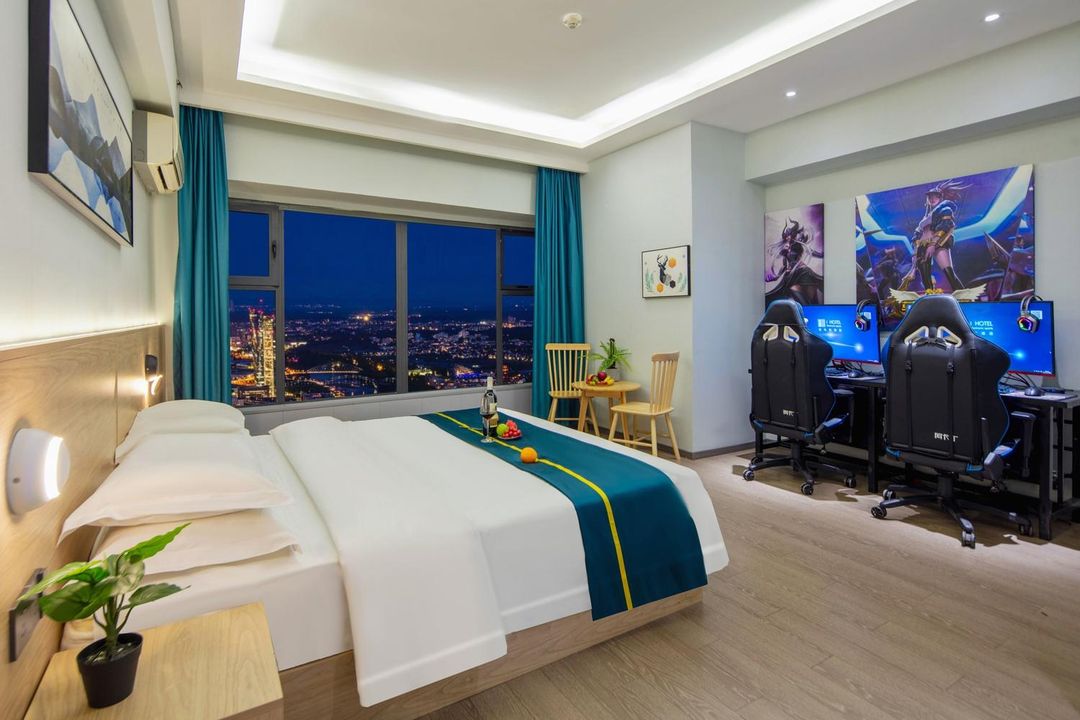 愛電競酒店(西安小寨地鐵站店)