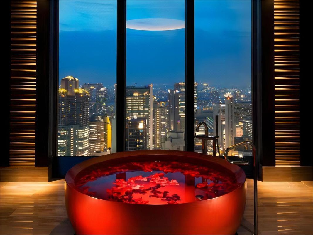 熱戀情侶酒店(天津大悅城鼓樓地鐵站店)