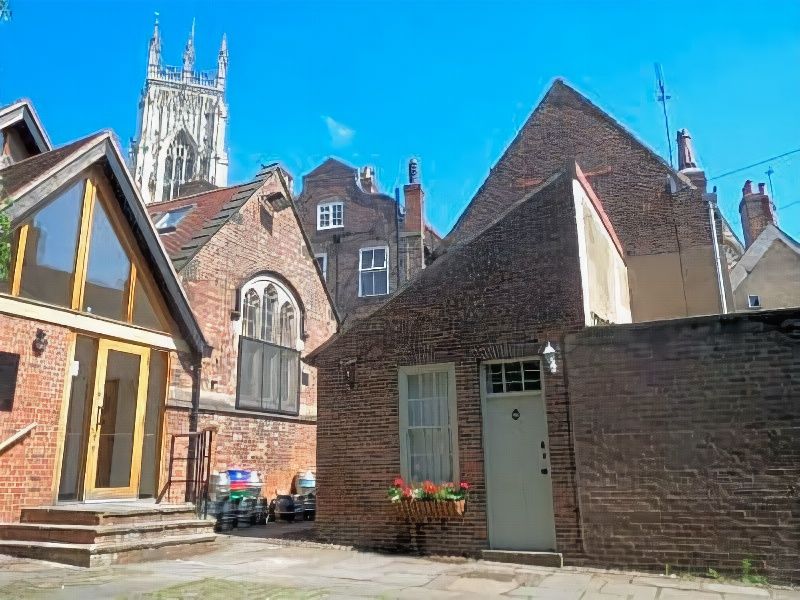 特姆林瘋狂公寓