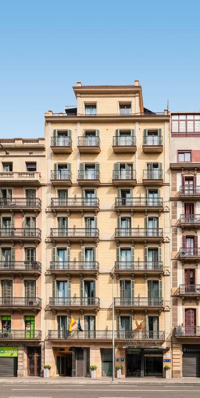 巴塞羅那H10優尼沃斯酒店