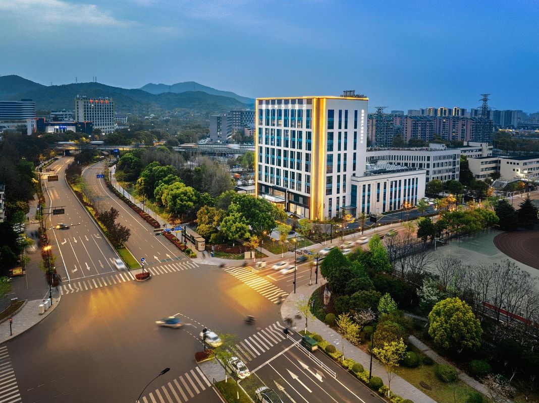 Hangzhou West Pearl Hotel