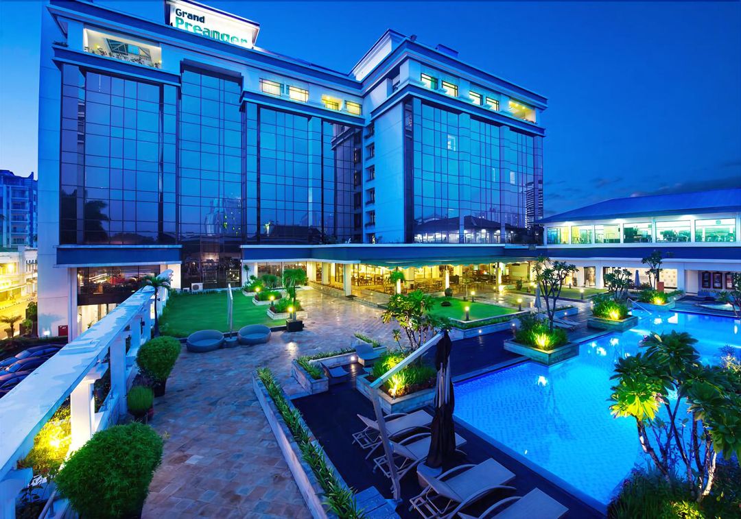 普雷厄格大酒店