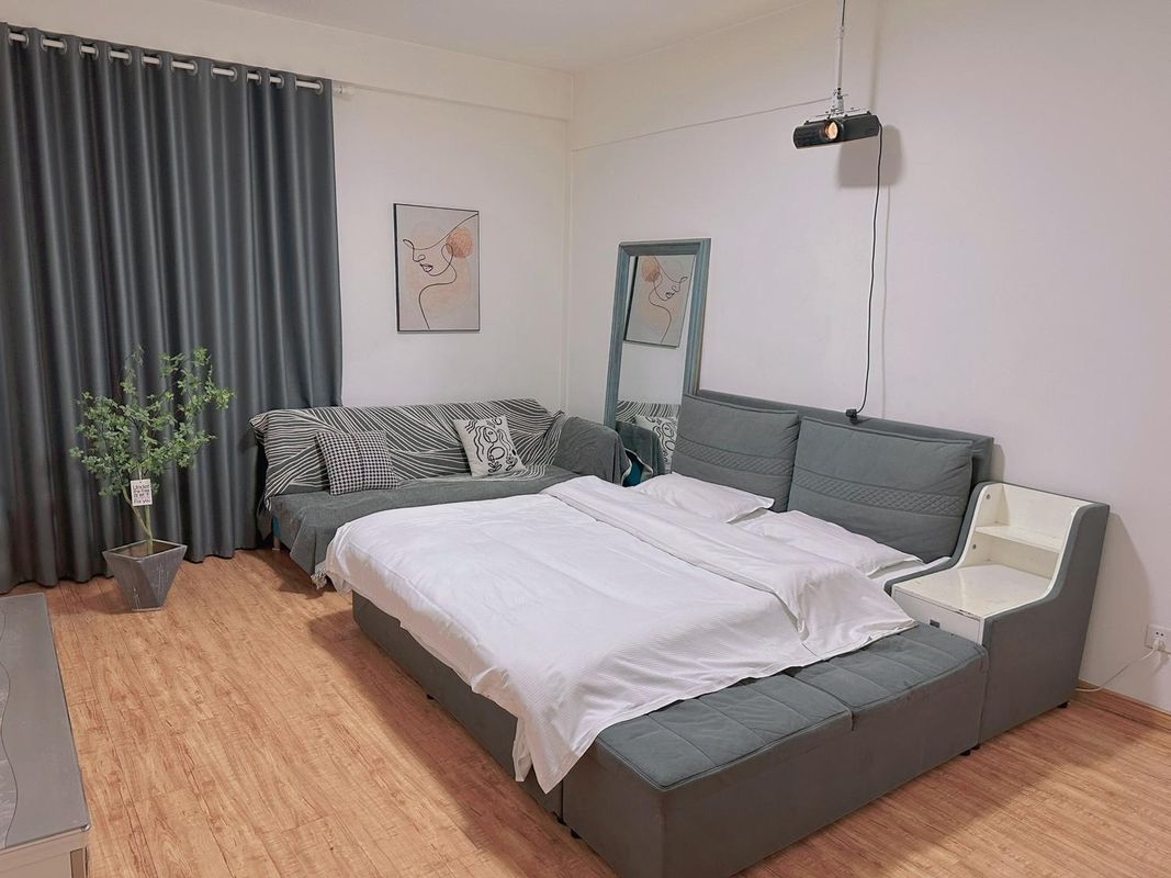 Qingdao Romance e Home Apartment