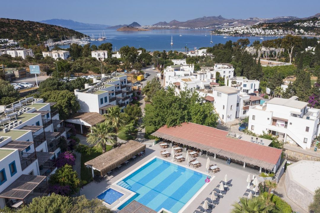 多爾曼套房酒店